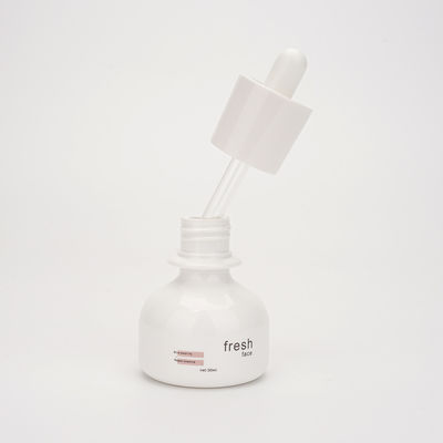 Round White 30ml Dropper Bottles , Portable Recycling Lotion Bottle Packaging